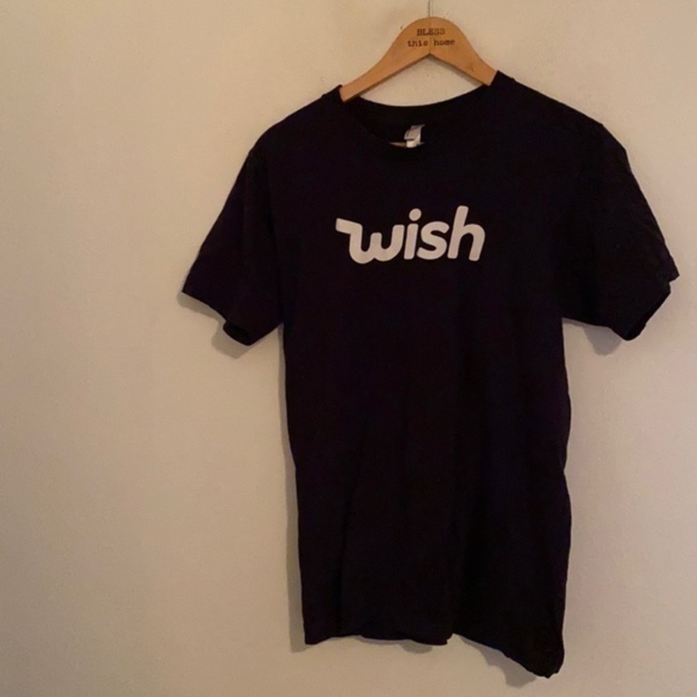 WISH BLACK SHORT SLEEVE SHIRT MEDIUM